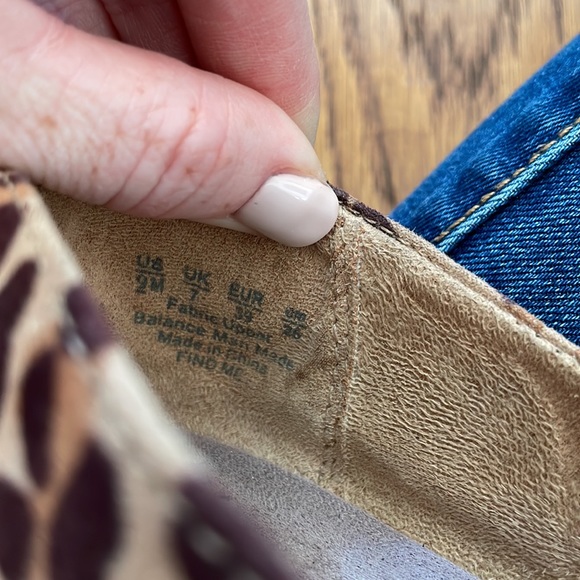 Dr. Scholl’s Leopard Print Espadrille loafers - Picture 7 of 7